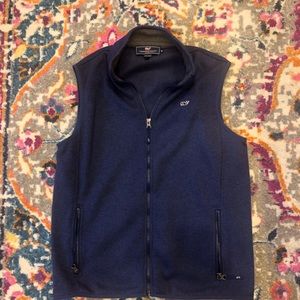 Vineyard Vine zip up vest